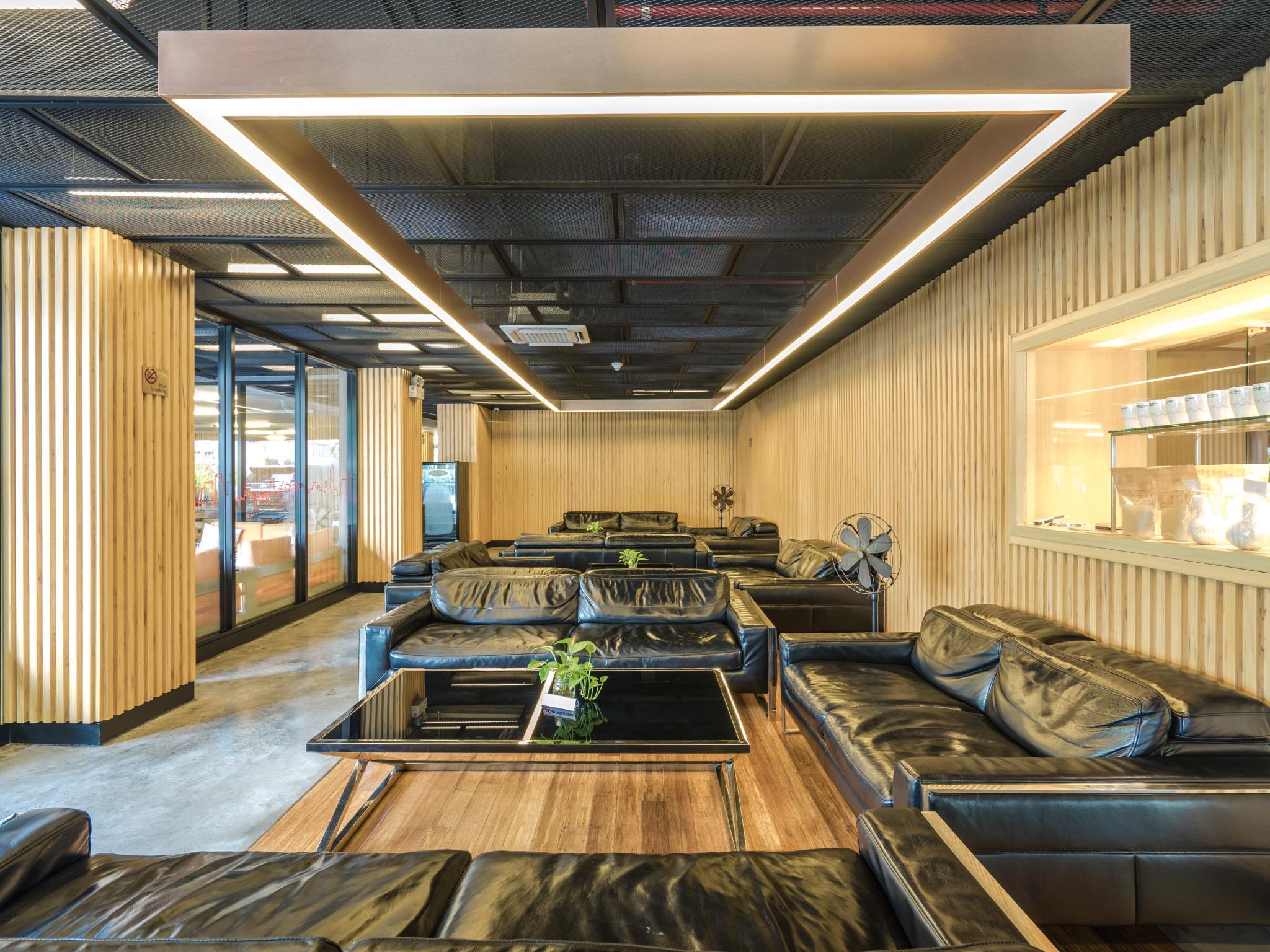 Galleria 12 Sukhumvit Bangkok By Compass Hospitality Экстерьер фото