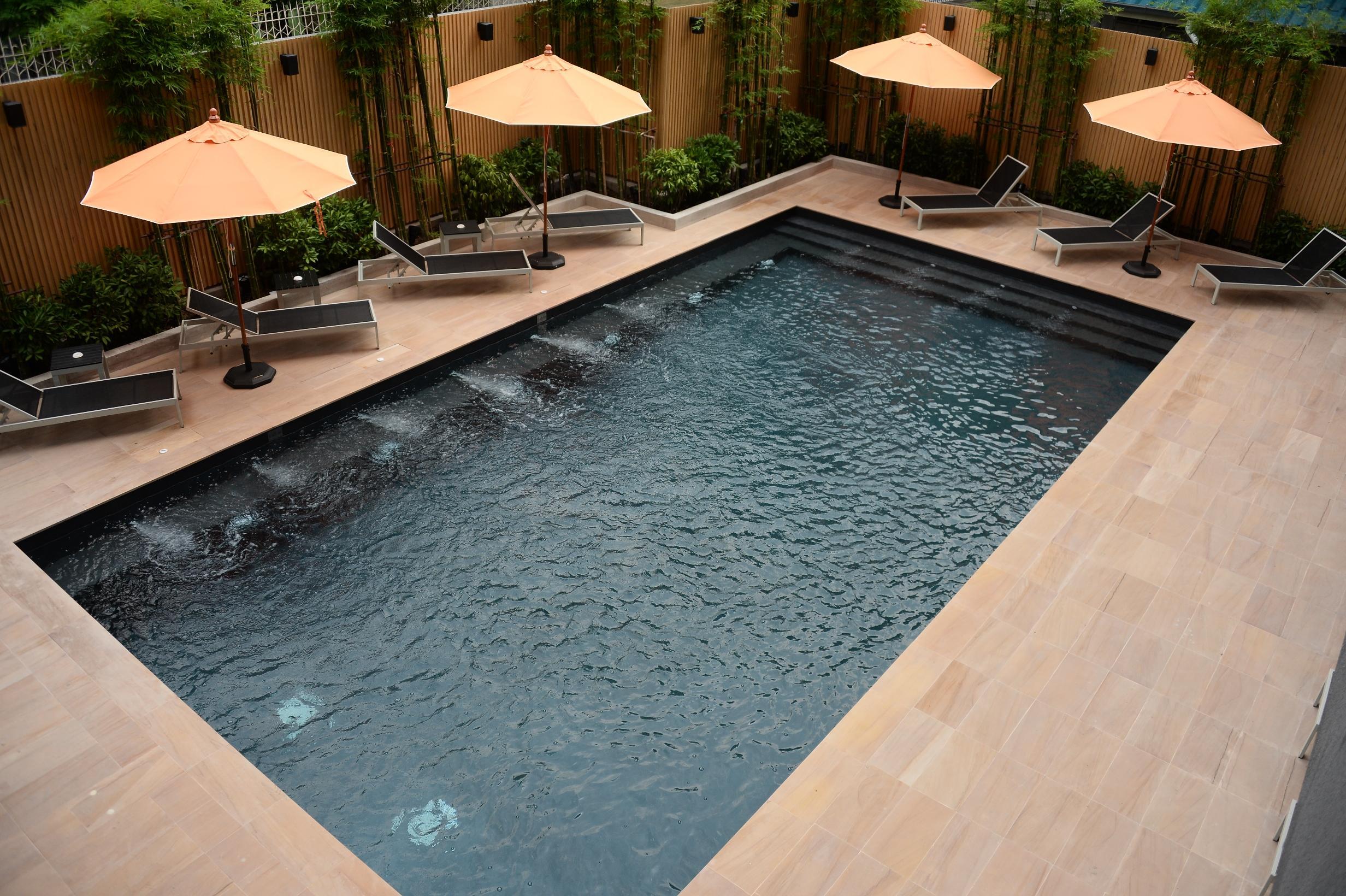 Galleria 12 Sukhumvit Bangkok By Compass Hospitality Экстерьер фото
