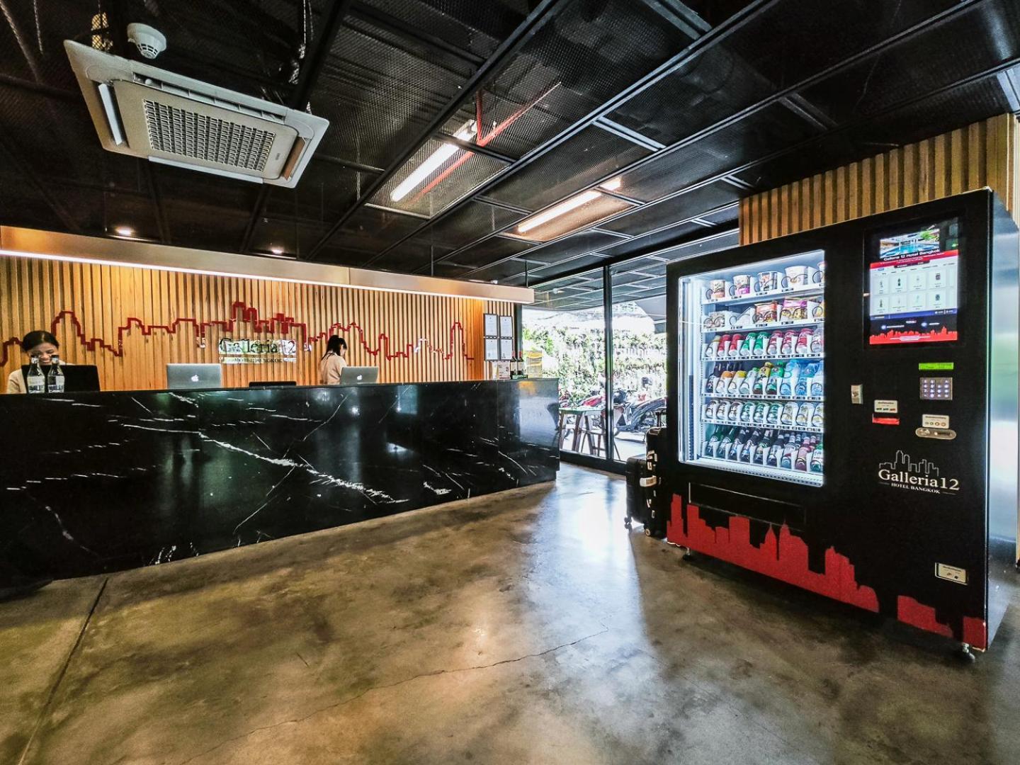 Galleria 12 Sukhumvit Bangkok By Compass Hospitality Экстерьер фото