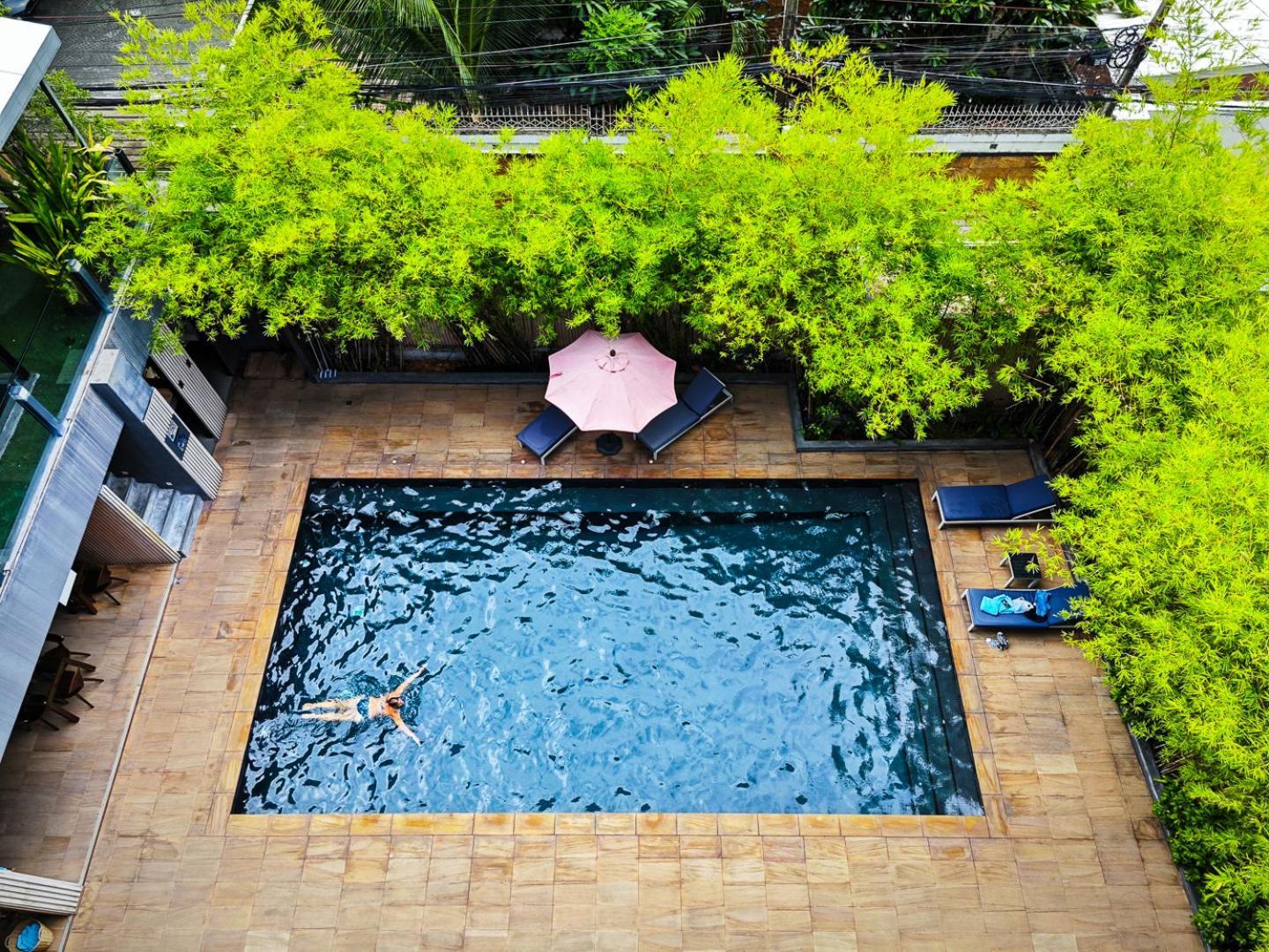 Galleria 12 Sukhumvit Bangkok By Compass Hospitality Экстерьер фото