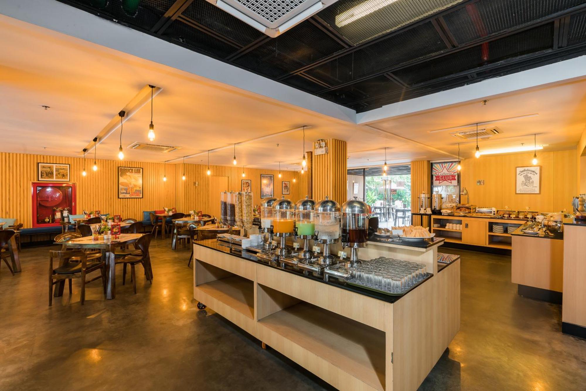 Galleria 12 Sukhumvit Bangkok By Compass Hospitality Экстерьер фото
